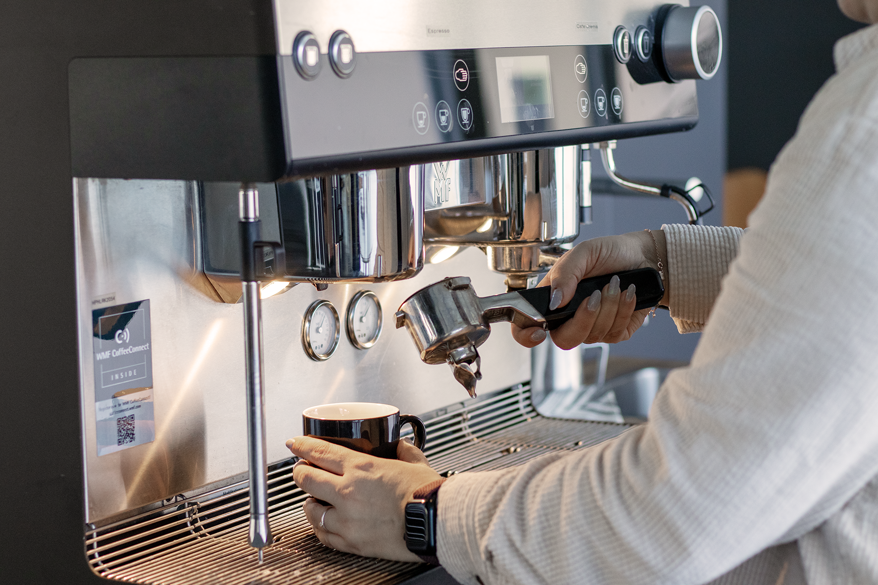 Siebträgermaschine in der Nahaufnahme