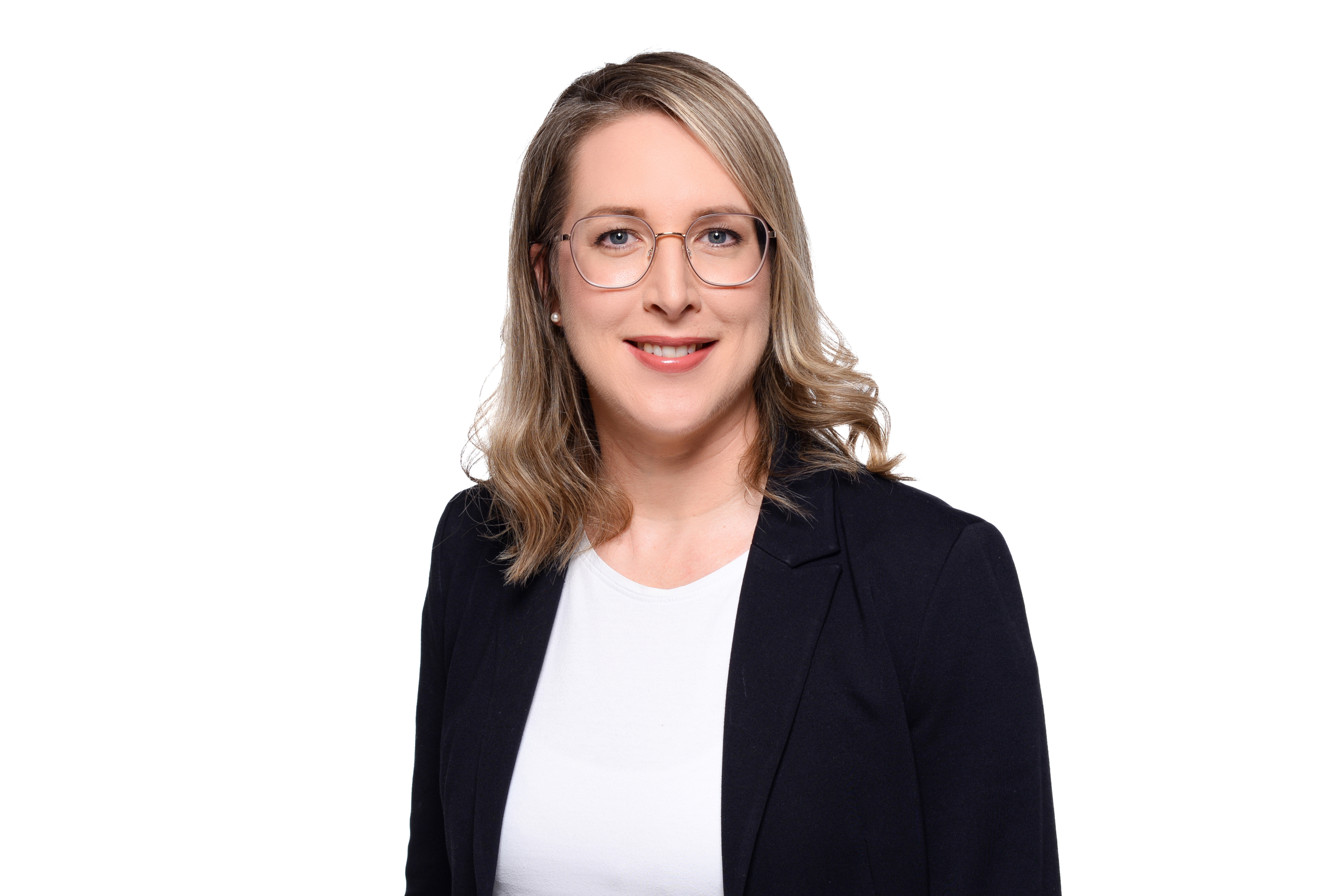 alt="Baufinanzierung effizient vermitteln – Carina Lindner, starpool"