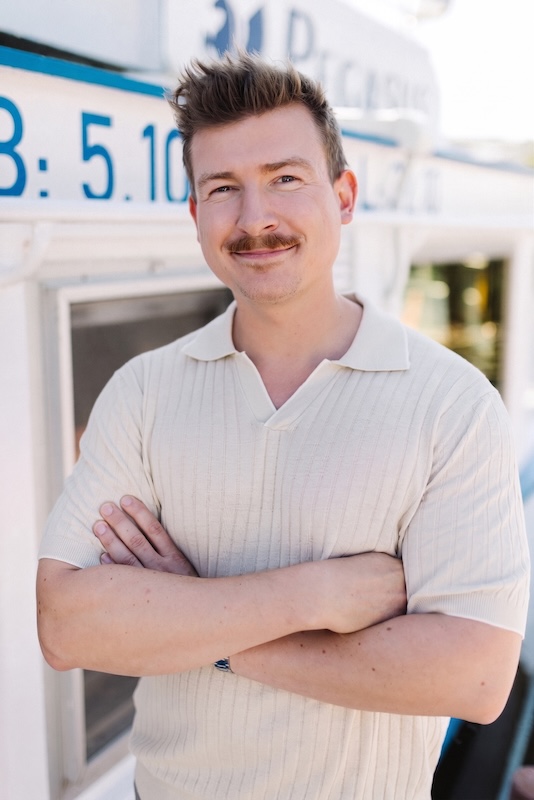 Portraitfoto von Dominik Burchert BKS Finanzkonzept